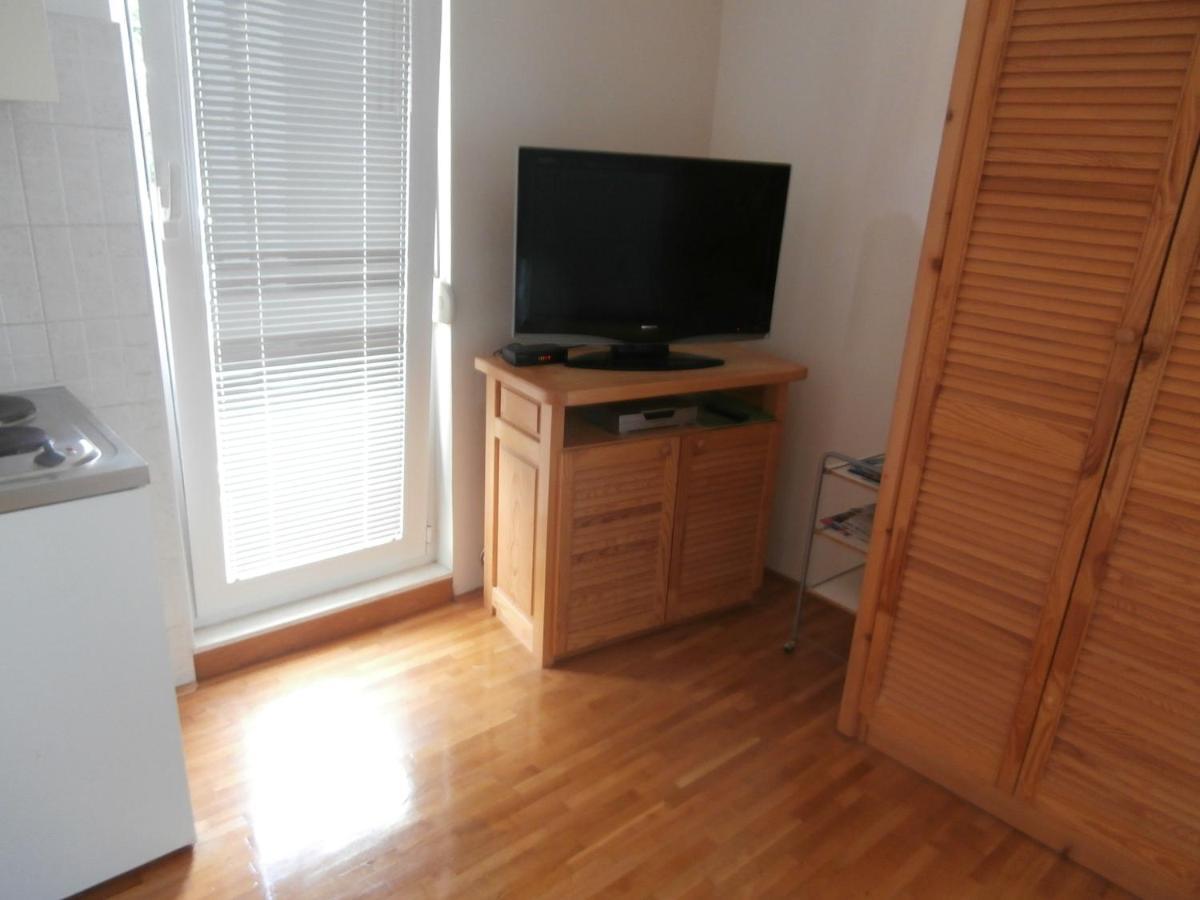 Apartment Studio Mia-Beach In Split Extérieur photo